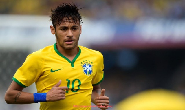 足球直播-意甲球队首发名单详表，揭秘各大豪门的阵容配置