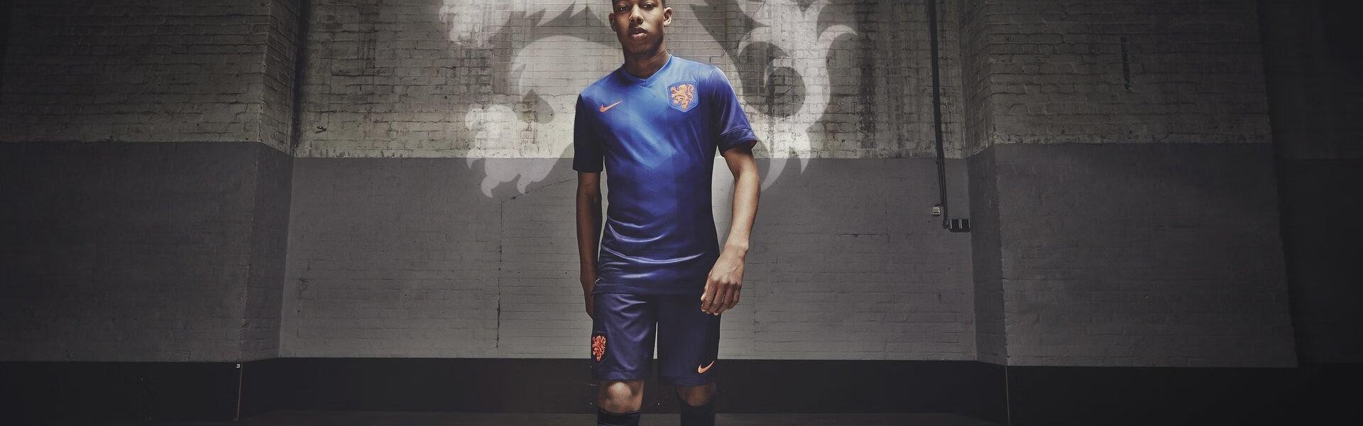 足球直播-助威全攻略：世俱杯球迷现场应援指南完整版