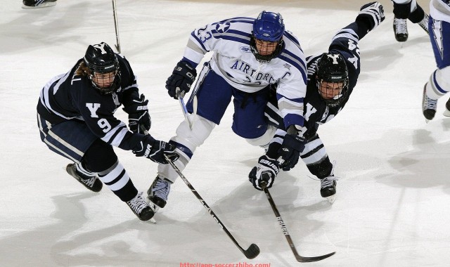 足球直播-最新NBA战况排名如何影响季后赛的形势（nba新赛季战绩排名）