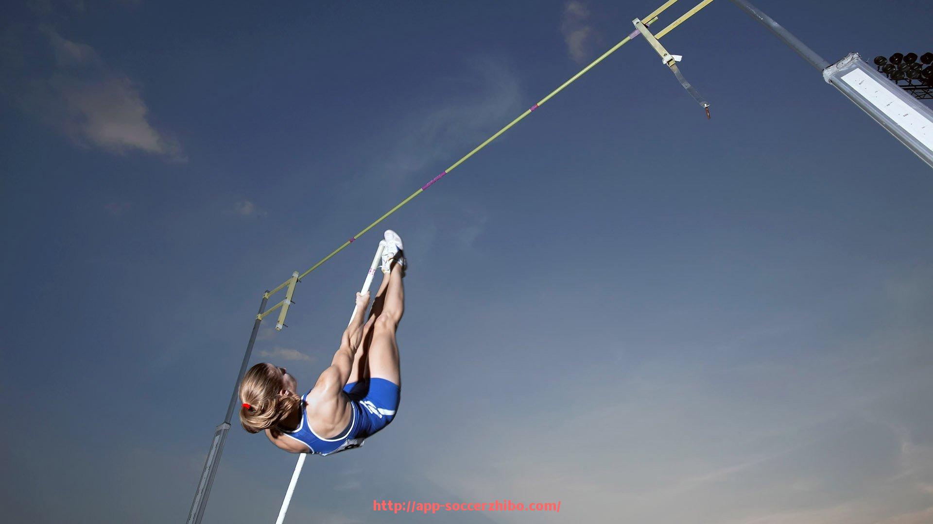 足球直播-范佩西英超时期球衣价值与纪念意义分析