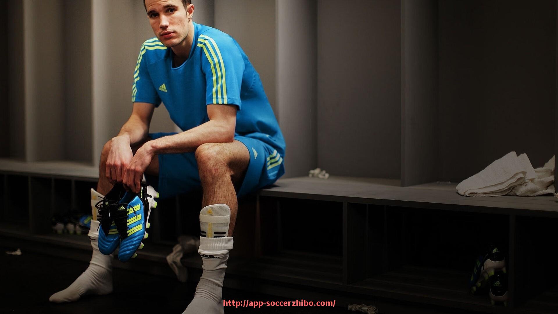 足球直播-世俱杯球员表现评估报告：2025赛季表现排行榜揭晓