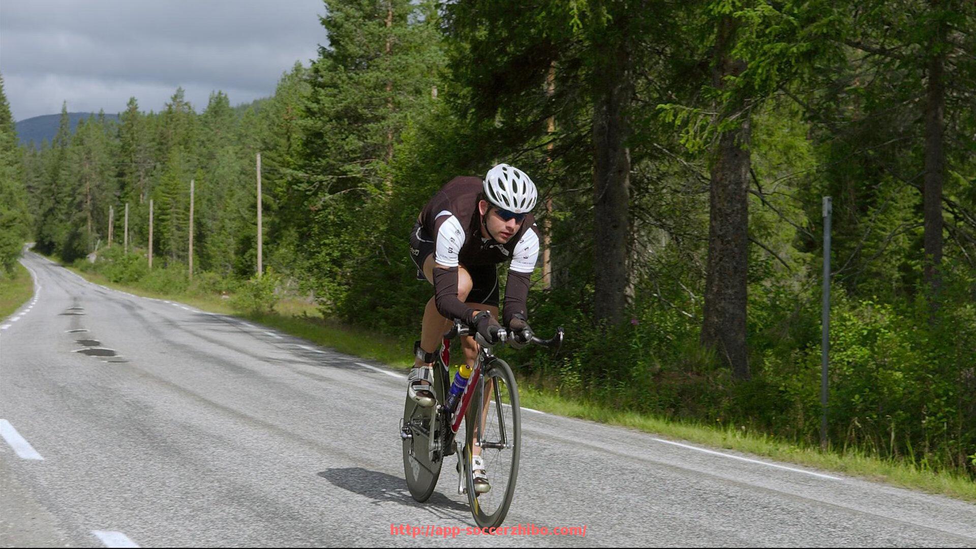 足球直播-天津商用健身器材的特点与市场需求